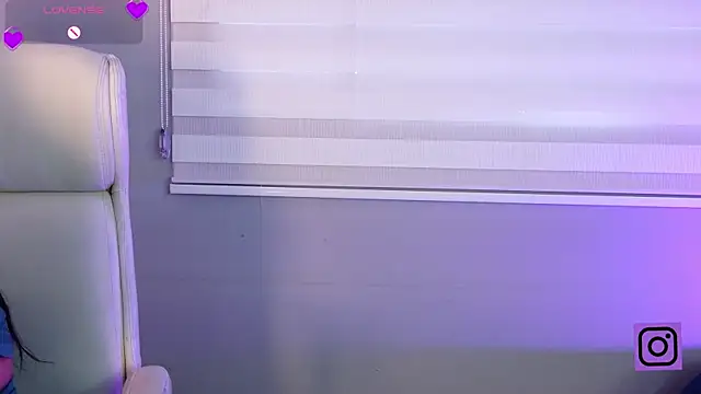 Mylarossi online show from April 12, 2:31 pm