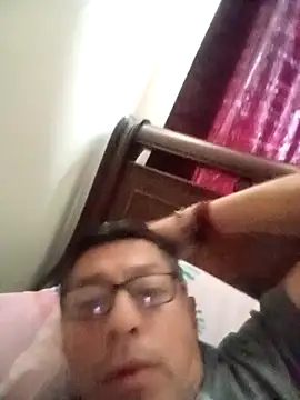 JRAdams23 online show from December 20, 3:48 pm