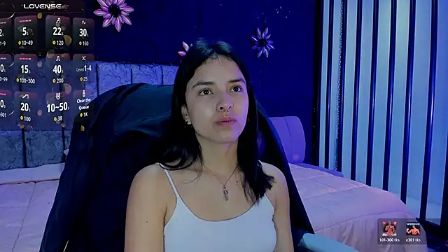 Cherrybombs  online show from May 15, 4:10 am