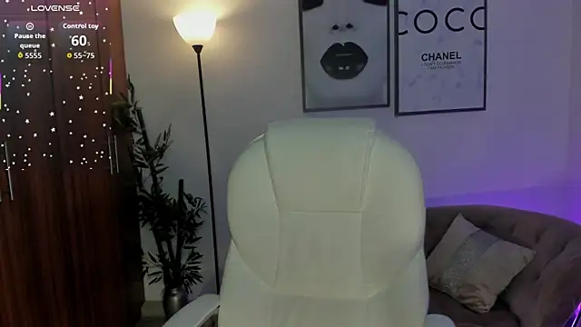 alana martiins online show from March 25, 10:52 pm