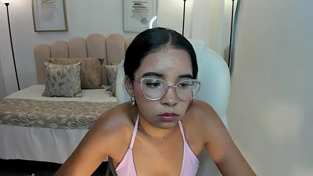 alana martiins online show from June 21, 3:51 pm