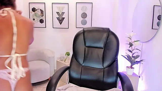 alana martiins online show from March 27, 5:14 pm