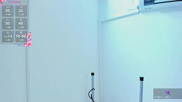 Snapshot of Miia_cute18 chatting on February 14, 11:32 am Miia cute18 online show from February 14, 11:32 am