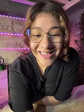 dakota021 online show from March 9, 2:48 am