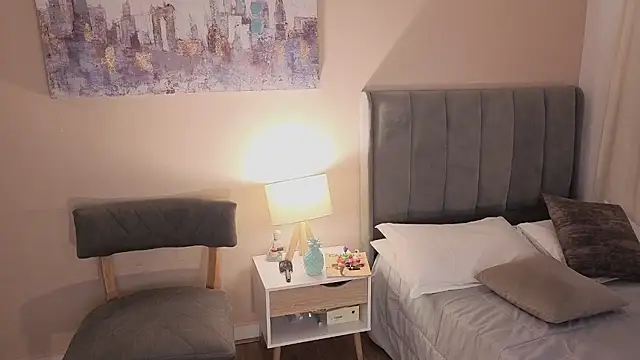 Megaan    online show from February 9, 12:03 pm