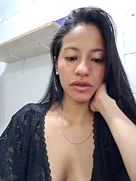 sofii stormii online show from December 18, 5:34 am