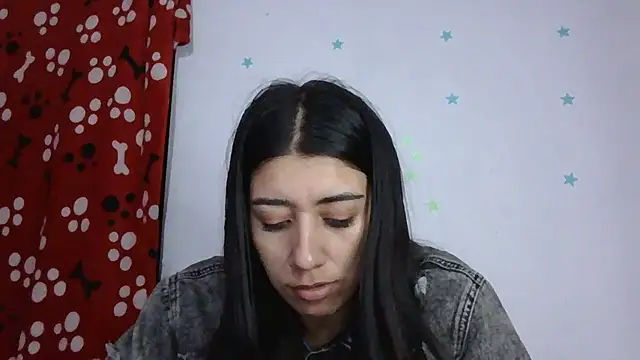 TaylorLove- online show from January 13, 2:37 am