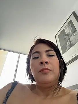 Meggan Moree online show from April 14, 6:35 pm