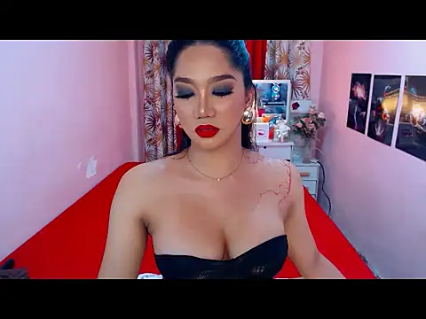 UrScreenGoddess online show from May 22, 11:47 pm