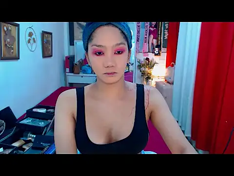 UrScreenGoddess online show from December 16, 10:36 pm