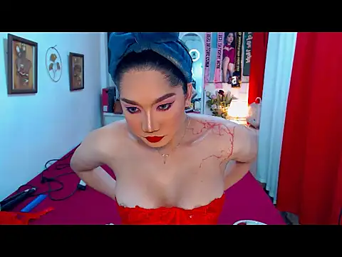 UrScreenGoddess online show from December 20, 5:21 am