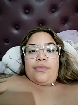 Lindalatina2001 online show from February 16, 3:38 am