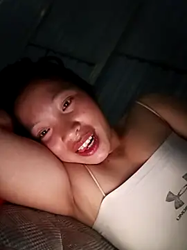 Evelyn-n online show from February 16, 1:37 am