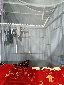 Evelyn-n online show from March 8, 1:33 am