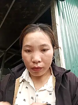 Evelyn-n online show from March 3, 8:32 am