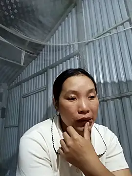 Evelyn-n online show from April 30, 12:23 pm