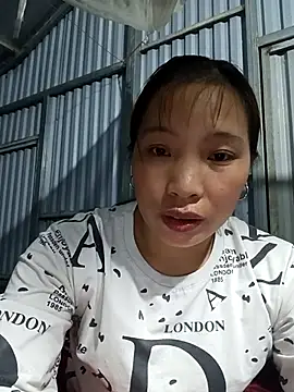 Evelyn-n online show from February 12, 12:05 pm