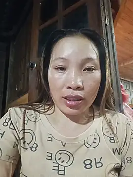 Evelyn-n online show from July 18, 1:20 pm