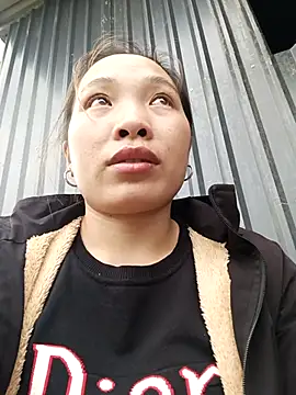 Evelyn-n online show from March 6, 9:26 am