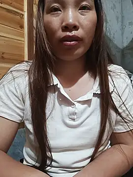 Evelyn-n online show from July 2, 9:32 pm