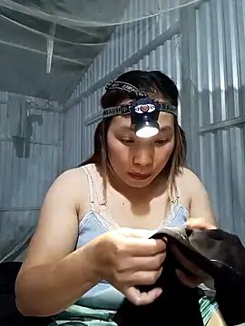 Evelyn-n online show from March 25, 12:26 pm