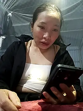 Evelyn-n online show from February 20, 11:39 pm