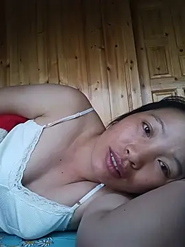Evelyn-n online show from July 28, 11:04 pm