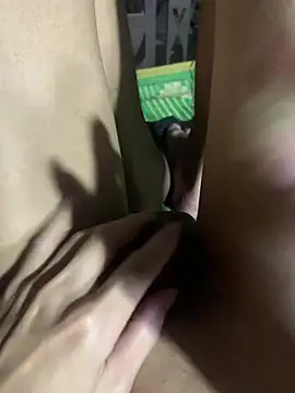 anh-soi123 online show from April 2, 4:35 pm