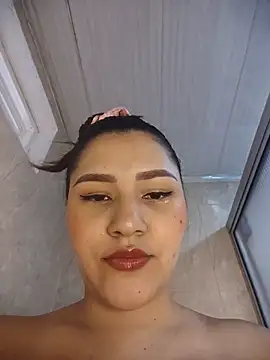 Julia-Blair online show from April 19, 5:36 pm