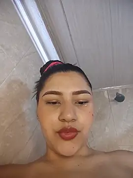 Julia-Blair online show from March 30, 6:09 pm