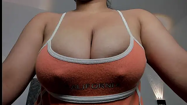 Mia Allenn online show from February 17, 12:35 pm