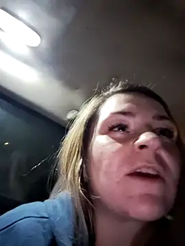 xKittenPawz online show from January 18, 2:48 am