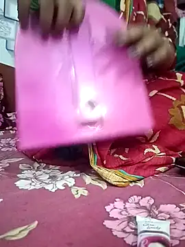 Snapshot of deshi_bhabi_Anita chatting on March 1, 2:22 am deshi bhabi Anita online show from March 1, 2:22 am