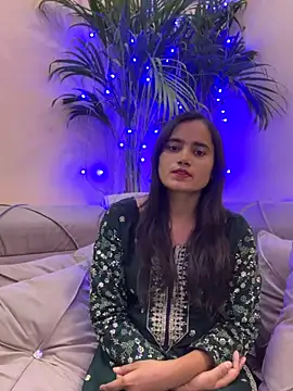 cute-kh online show from December 1, 7:09 am