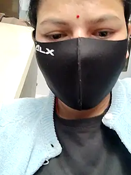 RADHIKA-1143 online show from December 4, 3:38 am