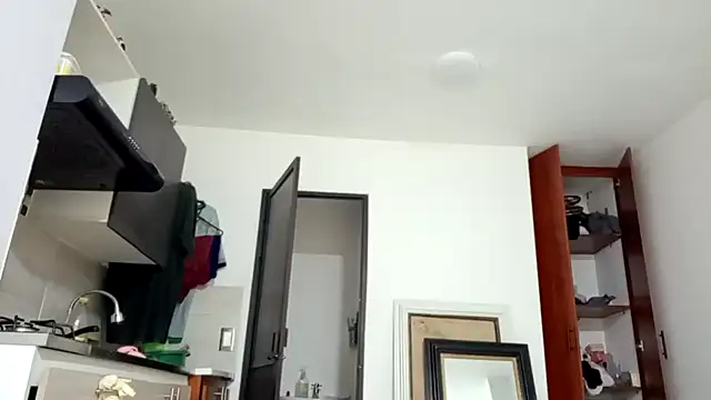 am cvo1824 online show from December 2, 9:38 pm