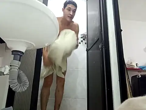 am cvo1824 online show from November 30, 9:15 pm