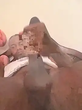 chico2246 online show from November 30, 1:01 pm