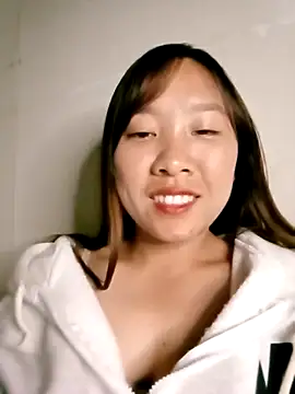 Minsssa20 online show from March 22, 9:55 am