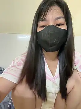 MintShow18 online show from March 23, 10:42 pm