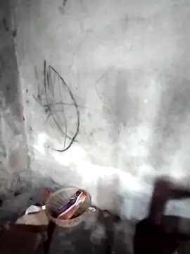 iam-eli online show from February 15, 7:51 am