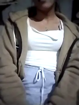 iam-eli online show from February 10, 1:21 pm