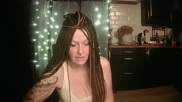 pixxiexo online show from February 21, 12:12 am