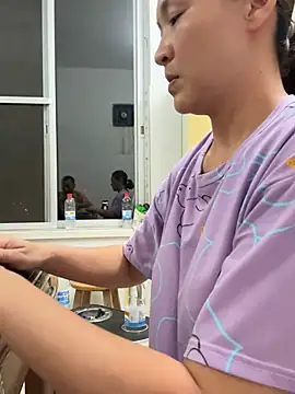 A-ZJunn online show from June 13, 12:03 pm