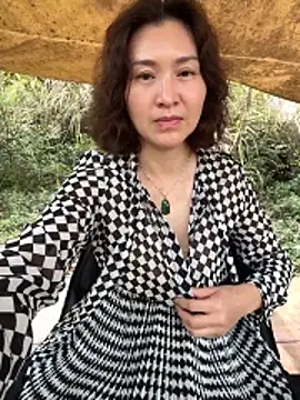 A-ZJunn online show from March 24, 6:57 am