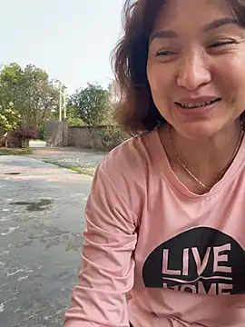 A-ZJunn online show from March 30, 8:49 am