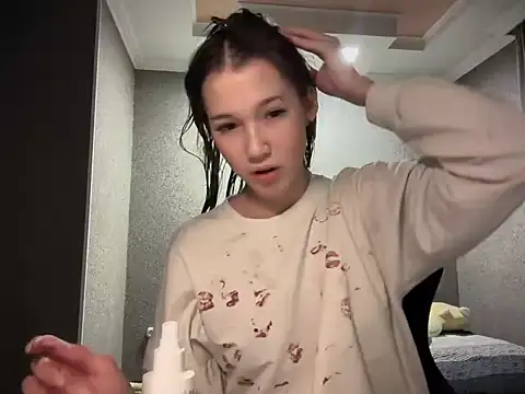 lilXdomii online show from December 14, 8:14 pm