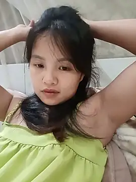 Snapshot of Pretty-haert chatting on July 3, 5:36 am Pretty-haert online show from July 3, 5:36 am