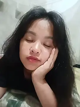 Snapshot of Pretty-haert chatting on June 6, 4:12 pm Pretty-haert online show from June 6, 4:12 pm