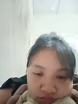 Snapshot of Pretty-haert chatting on July 15, 9:33 pm Pretty-haert online show from July 15, 9:33 pm